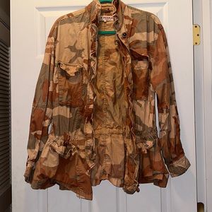 Free People camo jacket. Size S (runs oversized).
